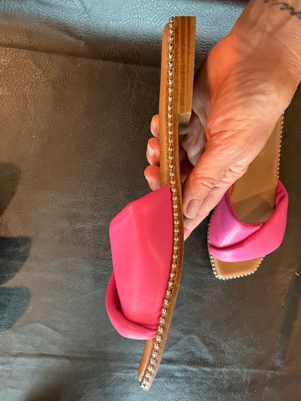 Steve Madden Rayne Pink Flat Sandals 8 M Silver Beading - Picture 7 of 10